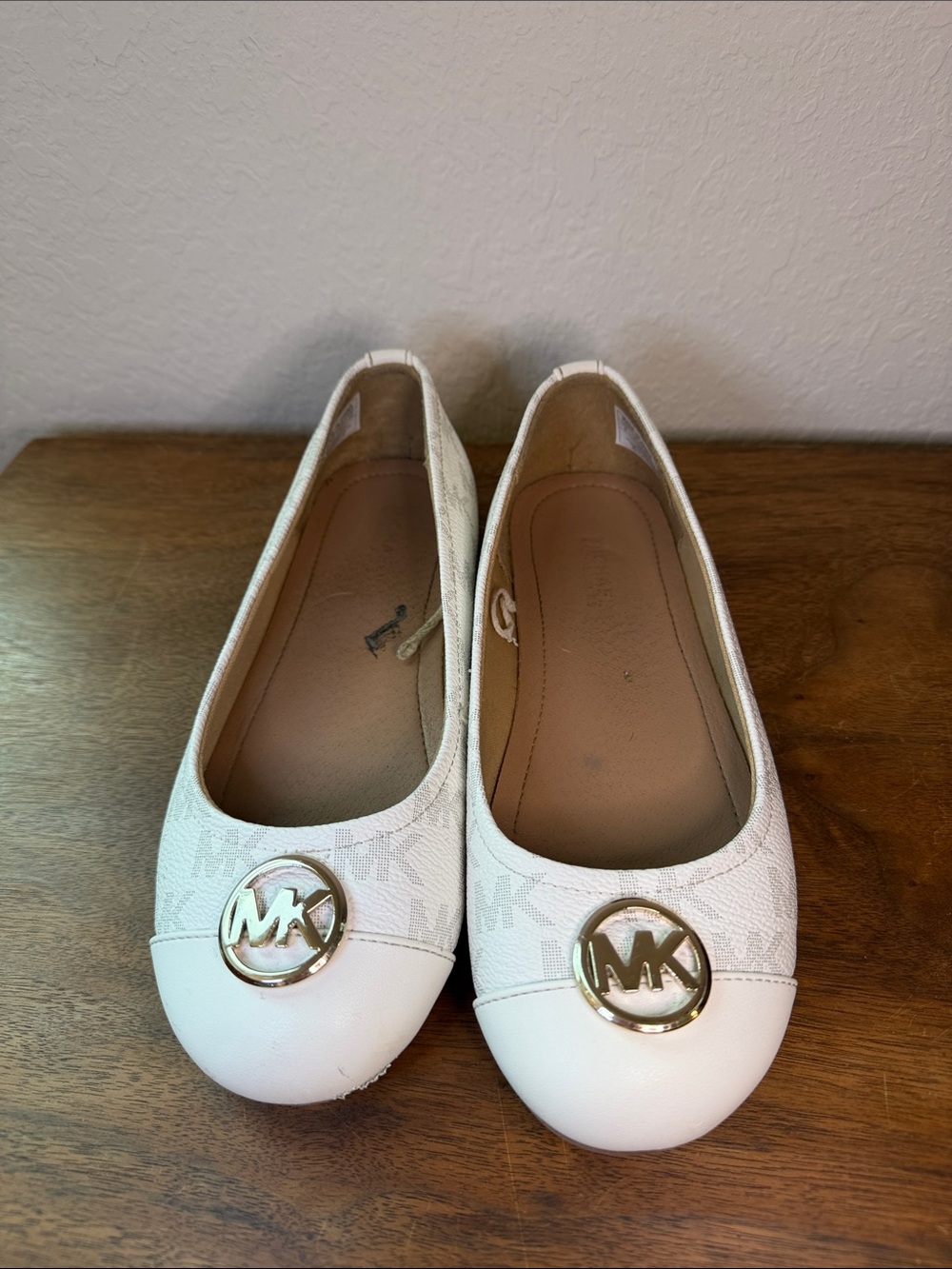 Michael Kors White MK Logo Cap Toe Ballet Flats